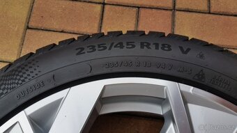 ALU kola ŠKODA / VOLKSWAGEN 5x112 R18 zimní pneu 235/45/18 - 9
