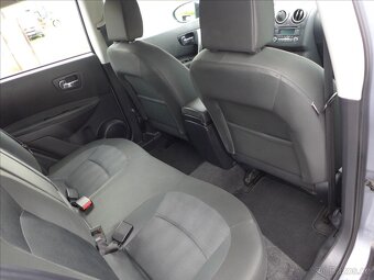 Nissan Qashqai 1,6 i DIGI AC, SERVIS, 1.MAJ - 9