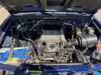 Navara D22 Kingcab 98kw - 9