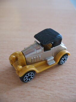 Figurky z Kinder vajíček + vajíčka - 9