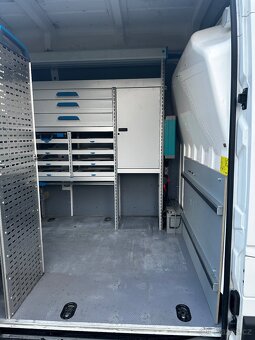 Renault Master 2.3 dCi 96kW (L2H3), Regály SORTIMO, Elektroi - 9