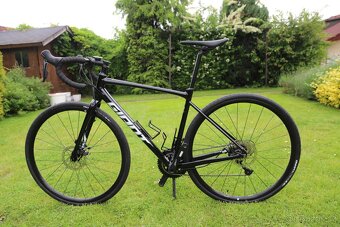 Silniční kolo Giant Contend AR 3 - 9