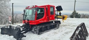 Sněžná rolba Kassbohrer Pb 100Cabin s dvěma stopaři - 9