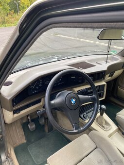 BMW e28 525e - 9