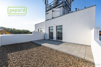 Prodej bytu 4+kk, 95m2 s terasou 58m2, parkovací stání v pro - 9