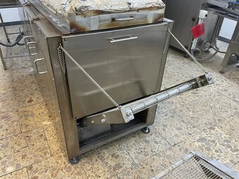 Pec, elektrická (lot: 38) - 9