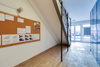 Prodej bytu 2+1/S, 57,2 m², ul. Jívenská, Praha 4 - Michle - 9