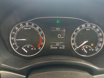 Škoda Octavia 2.0TDI 6kvalt rv.2010 km.225000 serviska - 9
