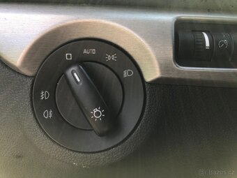 Škoda Yeti 2.0 TDI ŠTARTUJE, 4x4, 146tkm, PANO, 1.majiteľ - 9