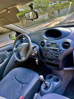 TOYOTA YARIS PLATNÁ STK - 9