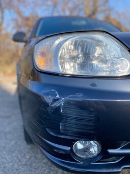 Hyundai Accent 1.3i, 63 kW, r. 2005 - 9