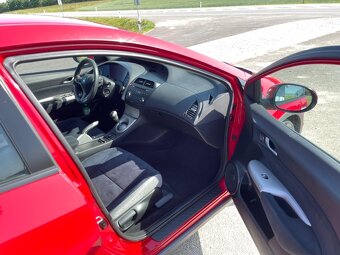 Honda Civic 2,2 CDTi (2009) nové v ČR, 173tis.km - 9