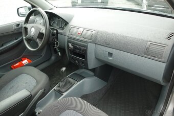 Škoda Fabia 1.2HTP 40kW 2004 111tkm - 9