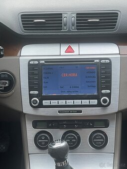Volkswagen Passat B6 - 9