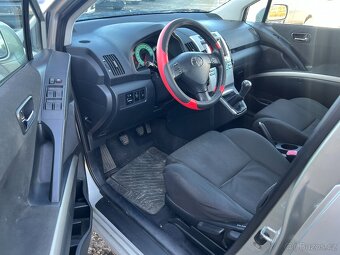 Toyota Corolla Verso, 2.0 D-4D 85kW TAŽNÉ - 9