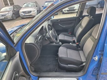 Volkswagen Golf IV 1.6i 77KW Kombi, Klima - 9