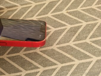 iPhone 13 - 9