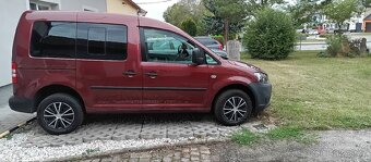 Volkswagen Caddy 4x4 2.0 TDI - 9