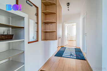 Prodej dvougeneračního rodinného domu, 1 178 m², Starý Bohum - 9