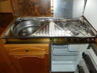 Karavan TABBERT - výborný stav - 9