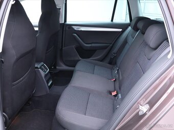 Škoda Octavia 2,0 TDI Style-Sport Navi 1.Maj (2016) - 9