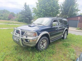 Mitsubishi Pajero Sport 2.5td - 9
