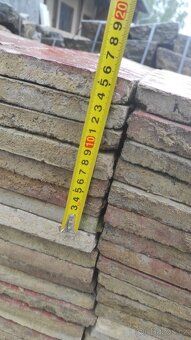 Stará betonová dlažba, půdovky, půdovka, 22,2 m2 - 9