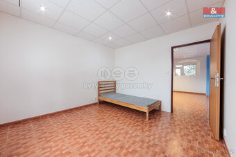 Pronájem bytu 3+1, 72 m², Chodov, ul. Hlavní - 9