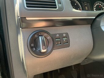 Volkswagen Touran 2.0 TDi 177000KM 7-MÍST r.v. 2011 SERVISKA - 9