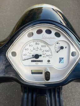 Vespa LX 125 - 9