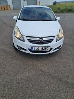 Prodám Opel Corsa 1,3 Cdi uvedení do provozu 5/2010 - 9