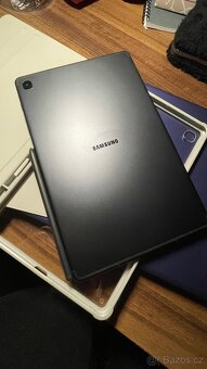 Samsung Galaxy tab s6 Lite - 9