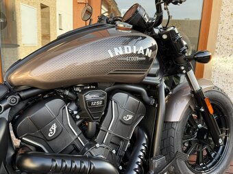 Indian Scout Bobber Limited +Tech 1250 / 2025 - 9