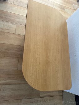 Konferenční stolek - 9