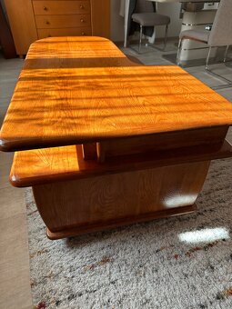 Konferenční stůl masiv - 9