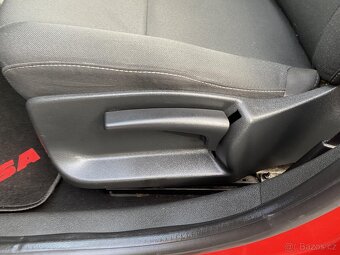 Renault Mégane 1.6i ,  74 kW benzín, 2012 - 9