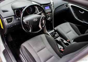 Hyundai i30 1.6i MPI DOHC CVVT Comfort - 9