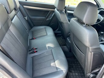 Prodám Opel Vectra 1.9TDCI 74KW Rok 2008 Stk do 7/2026 - 9