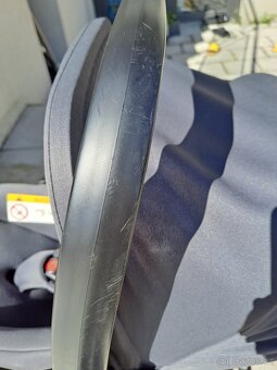 Britax Römer Baby-Safe Core + základna - 9