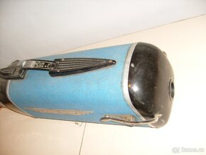 ESA REX Vysavač - 9