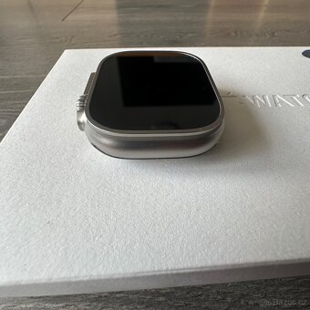 Apple Watch Ultra 1. generace - 9