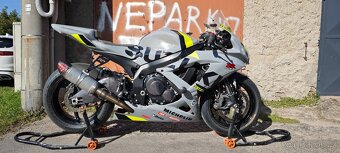 Suzuki GSX-R 750 okruhovka 2010 - 9