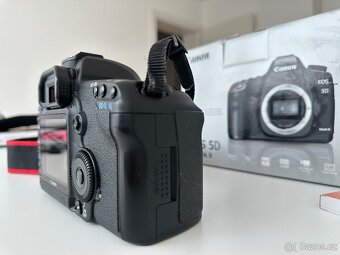 Canon 5D Mark II - 9