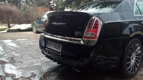 Chrysler 300C - 9