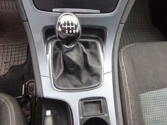 Ford Mondeo 1.6 TDCI Combi r.v.2011 (85 kw) stk:9/2027 - 9