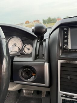 Chrysler Grand Voyager 2.8 CRD 120 kW - 9