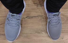 2 páry lehká prodyšná sportovní obuv, vel. 44 EU, bílá - 9