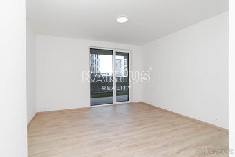 Pronájem bytu 4+KK (114m²) s předzahrádkou v novostavbě na u - 9