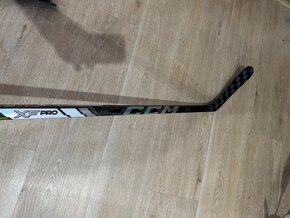 Nová hokejka CCM Tacks XF PRO Senior, P29, levá - 9