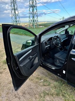 VW Sharan - 9